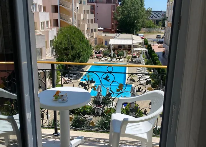Apartment на солнечном берегу
